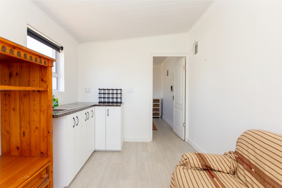 2 Bedroom Property for Sale in Laaiplek Western Cape